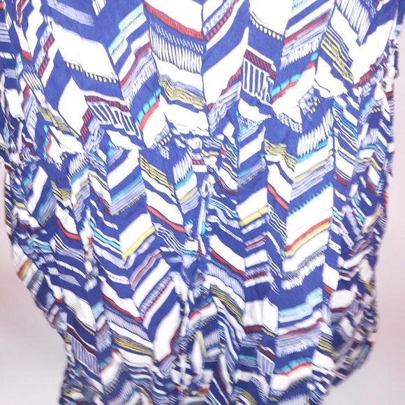 Torrid Tank Top Size 4 4X Blue White Geo Sleeveless Ruffle Trim Gathered Waist B - Picture 5 of 8